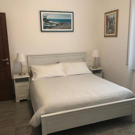 Host In Levanto - Maestrale Con Biciclette Екстер'єр фото